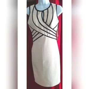 :*Nwt XOXO Tan/black fully Lined & padded Sleeveless Dress Sz Medium Back Zipper